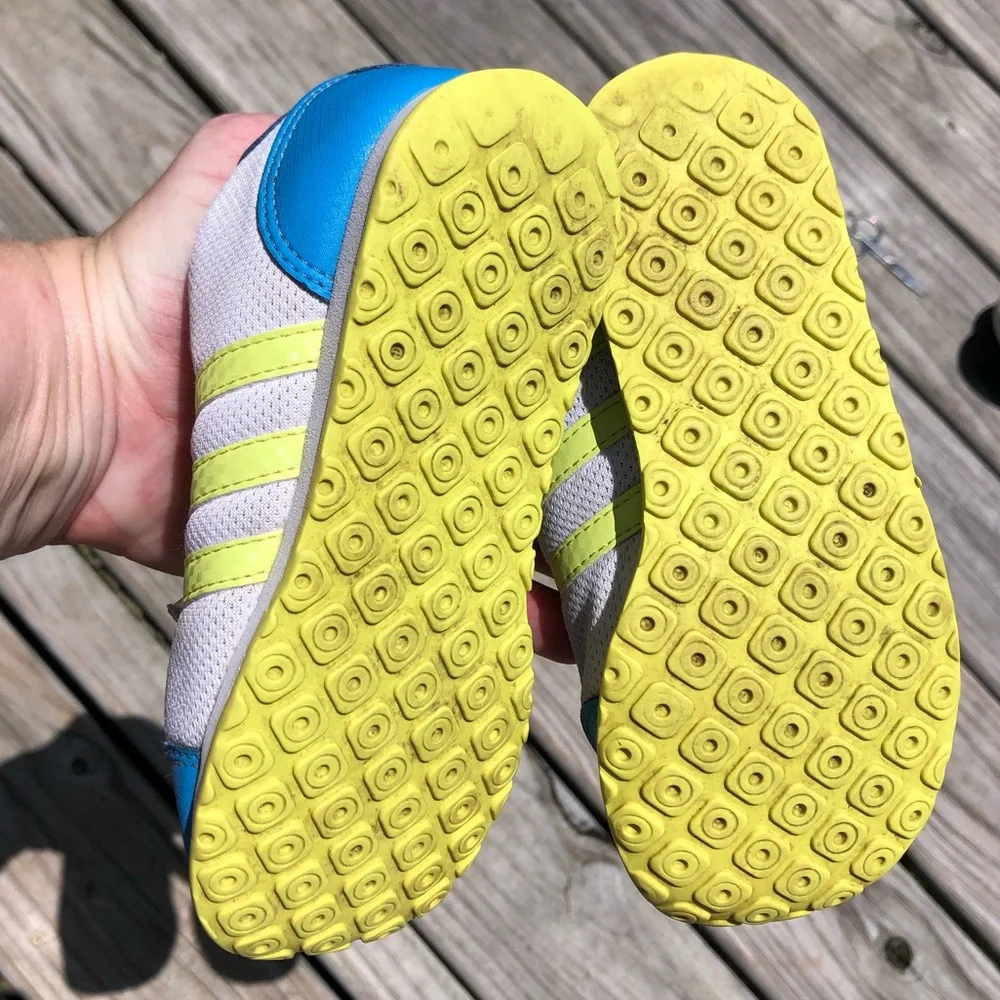 - Adidas Sz 10 Vintage Style Toddler Sneakers! E/VGUC!